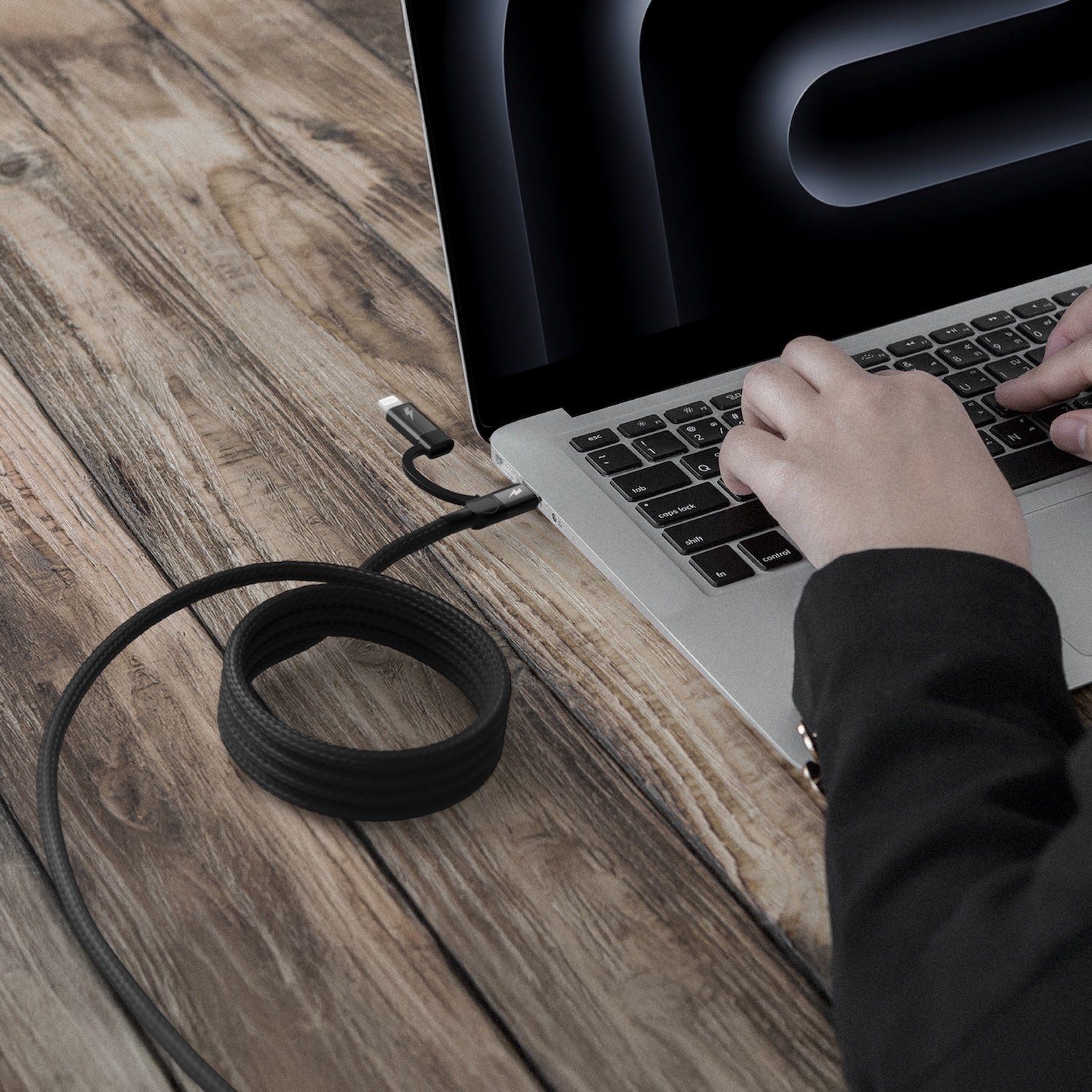 Mag.Link Duo Magnetic USB-C to USB-C & Lightning Cable 60W Up to 2m - Image 15