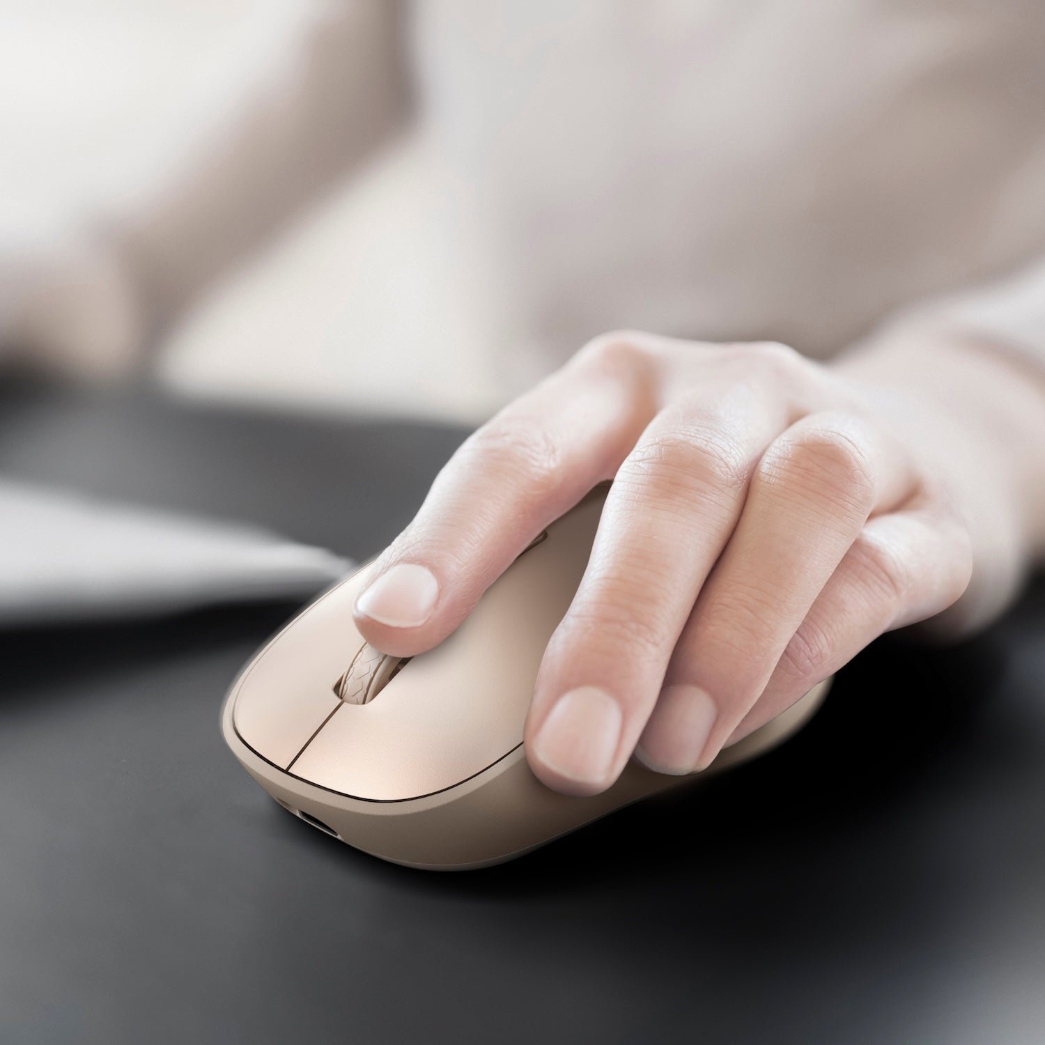 1-Folio AI-Powered Rechargeable Wireless Mouse - Image 8